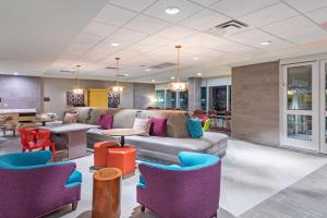 Posezení v ubytování Home2 Suites By Hilton Midland East, Tx