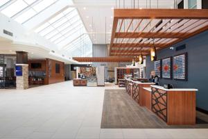 Restoran atau tempat lain untuk makan di Doubletree By Hilton Madison East