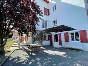 Budova, kde se apartmán nachází