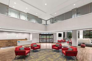 Posezení v ubytování Hampton Inn & Suites Tigard