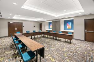 Konferenční prostory v ubytování Hampton Inn & Suites Tigard + 25 fotografií
