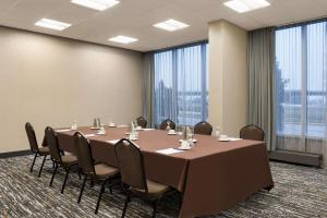 Doubletree By Hilton Pointe Claire Montreal Airport West商务区和/或会议室