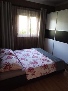Posteľ alebo postele v izbe v ubytovaní Apartment Andrić