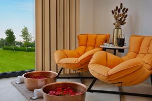 Area tempat duduk di Katara Hills Doha, Lxr Hotels & Resorts