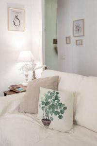 #41 Central & charming 1 BDR flat 10mins walk to beach