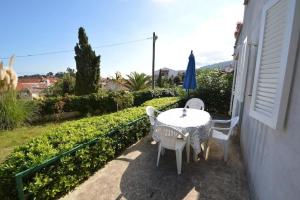 Vonkajšia záhrada v ubytovaní Apartments Marlen