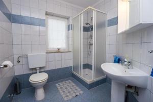 Kúpeľňa v ubytovaní Apartments Marlen