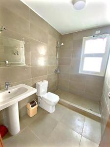 Ένα μπάνιο στο Chalet Amwaj North coast Q Zone