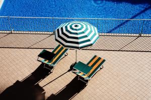 Bazén v ubytování Hotel Villa Sole Resort nebo v jeho okolí