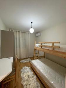 Luxury apartment next to Marina Bay - Image 5