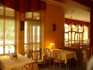 Εστιατόριο ή άλλο μέρος για φαγητό στο Hotel Tilman