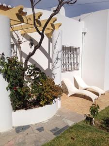 Gallery image of Villa Marfim - Lagos - Praia Dona Ana in Lagos