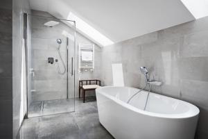 Łazienka w obiekcie Hotel Żywiecki Medical SPA & Sport Żywiec