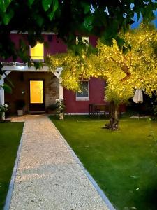 Vonkajšia záhrada v ubytovaní Agriturismo Basegò
