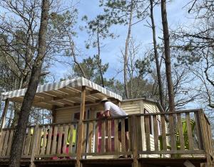 Photo de la galerie de l'établissement Camping - Village Vacances Familial à Prayssac au coeur du vignoble Lotois, à Prayssac