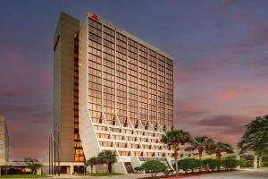 uma representação do trunfo hotel e casino internacional em Mobile Marriott em Mobile