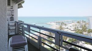 Balkon lub taras w obiekcie La Mar de Venus - Luxury Views in Puerto Deportivo