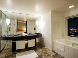Grand Prince Hotel Osaka Bay的一间浴室