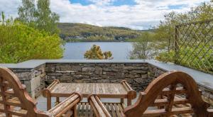 Природа в окрестностях дома для отпуска