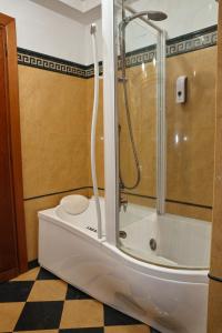 Koupelna v ubytování Hotel Hiberia