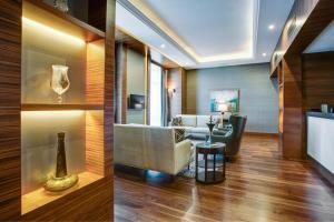 Posezení v ubytování Sheraton Grand Samsun Hotel