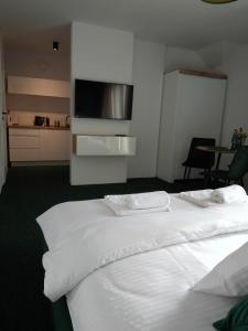 Posteľ alebo postele v izbe v ubytovaní Apartamenty Mistral