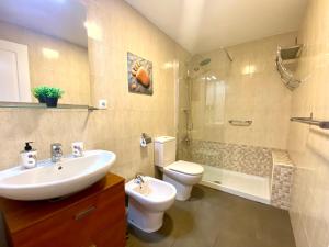 Koupelna v ubytování Apartamento con vistas + 13 fotografií