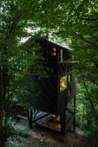 Κήπος έξω από το Hutstuf - The Owl & Private Rooftop Spa
