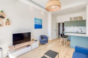 #43 Design Studio Terrace AC Wifi Sea View 1min Beach