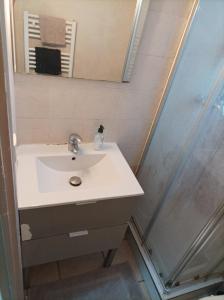 KSOUKSOU Superbe appartement a 200m de la plage