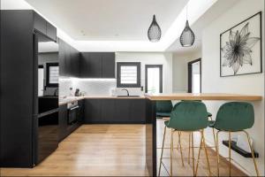 Kuchyňa alebo kuchynka v ubytovaní Nazar Apartment- in the center of Athens