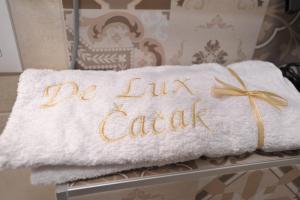 Foto de la galeria de Jacuzzi Apartman De Lux - Cacak a Čačak