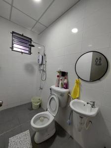 Koupelna v ubytování S99 HOMESTAY KUDAT