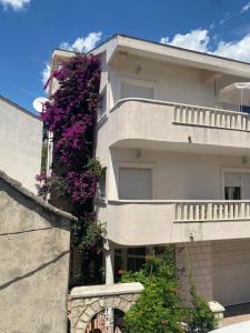 Balkón alebo terasa v ubytovaní Apartmani IvaMia