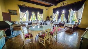 Restaurace v ubytování Villa Meretare
