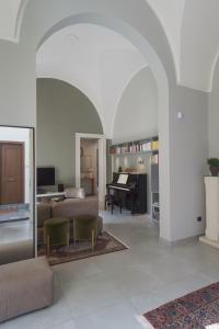 Gallery image of Dimora Elce Suites Elegance & Design in Lecce