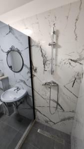 Afbeelding uit fotogalerij van Hidden Sunset in Selca