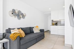 A kitchen or kitchenette at MEDANO4YOU Charly Blau