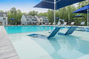 Πισίνα στο ή κοντά στο Friendship Creek --- 35058 Dundee St