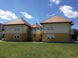 Szaffária Apartman Kehidakustány 8784 Kehidakustány, Major utca 5. kép - 2