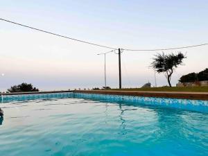 Бассейн в Kallithea Residence или поблизости