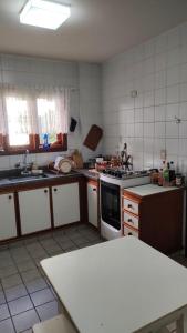 Dapur atau dapur kecil di Apartamento Capivari