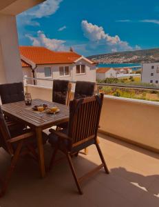 Luxury apartment Sopra tesisinde bir balkon veya teras
