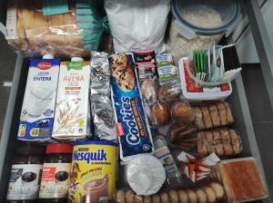 Jídlo v apartmánu nebo okolí + 15 fotografií