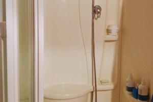 Koupelna v ubytování Casa Flora a due passi dal mare + 5 fotografií