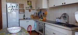 Η κουζίνα ή μικρή κουζίνα στο Casa Vacanza nell'Orto