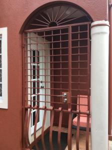 Galeriebild der Unterkunft Le Quad - One Bedroom & Studio Apt - Private, Spacious & Secured in Kingston