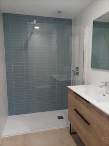 Koupelna v ubytování Residencial El Trenet 2A