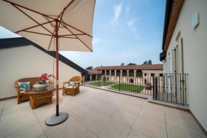 Balkón nebo terasa v ubytování Cascina Baronina