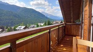 Nespecifikovaný výhled na hory nebo výhled na hory při pohledu z apartmánu + 28 fotografií